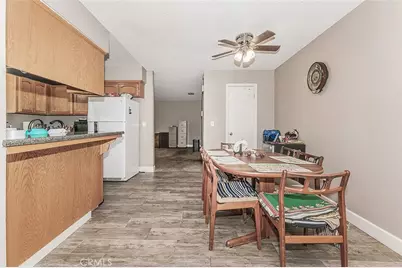 1145 Van Court, Hanford, CA 93230 - Photo 8