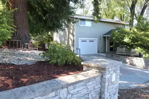 21670 Woolaroc Drive, Los Gatos, CA 95033 - Photo 2