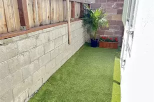 6544 S Victoria Ave, Los Angeles, CA 90043 - Photo 12
