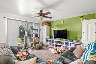 4654 N Chestnut, Fresno, CA 93726 - Photo 16