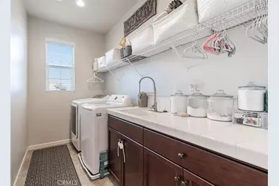 1115 Sanders Avenue, Clovis, CA 93619 - Photo 28