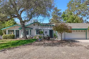 42593 John Muir, Coarsegold, CA 93614 - Photo 2