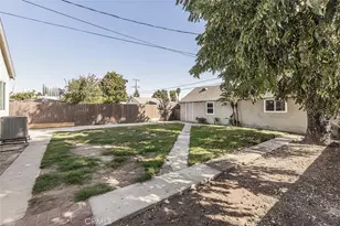 906 E Fountain, Fresno, CA 93704 - Photo 34