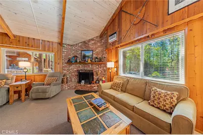 8005 Cedar, Wawona, CA 95389 - Photo 14