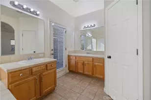 1678 Hawthorn, Lemoore, CA 93245 - Photo 38