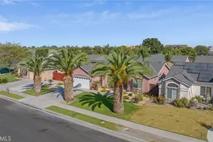 1678 Hawthorn, Lemoore, CA 93245 - Photo 48