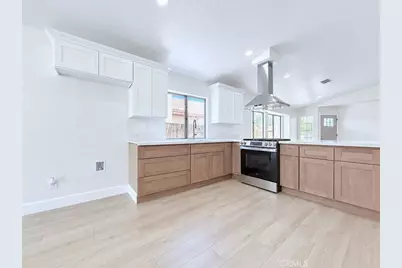 518 E Avenue J11, Lancaster, CA 93535 - Photo 10