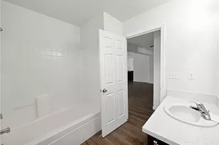 3233 S Virmargo Ct, Visalia, CA 93292 - Photo 28