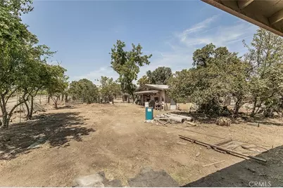 9016 E Dinuba, Selma, CA 93662 - Photo 34