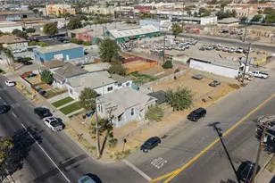 130 E 4th St, Hanford, CA 93230 - Photo 30