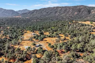 43980 Hwy 49, Ahwahnee, CA 93601 - Photo 52