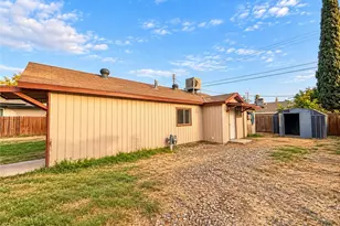 807 Castaic, Bakersfield, CA 93308 - Photo 2
