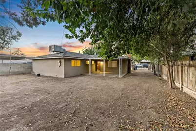 4560 E Fountain Way, Fresno, CA 93726 - Photo 22