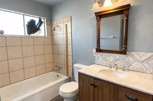 821 W Swift Ave, Fresno, CA 93705 - Photo 14