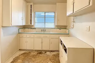 2545 N Millbrook Ave, Fresno, CA 93703 - Photo 12