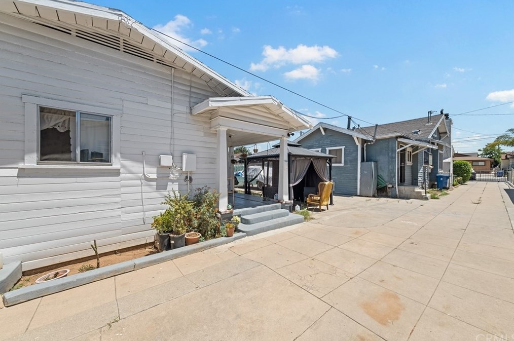 139 Townsend Ave, Los Angeles CA  90063-2333 exterior