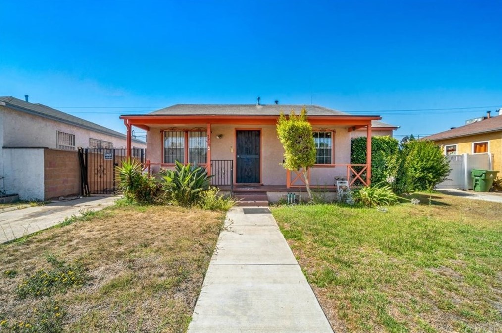 2006 95th St, Los Angeles, CA 90002-2563