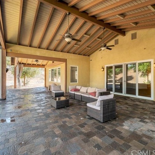 33411 Desert Rd, Acton CA  93510-1370 exterior