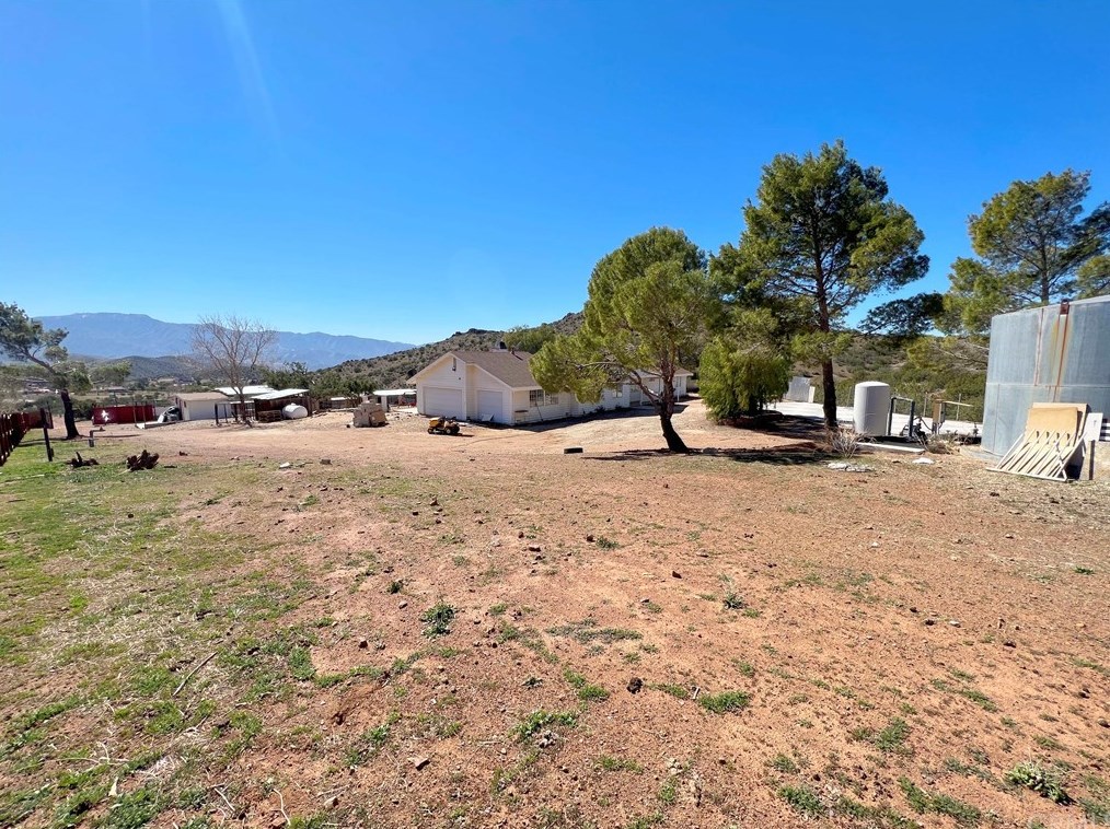 2665 Westcoatt St, Acton, CA 93510
