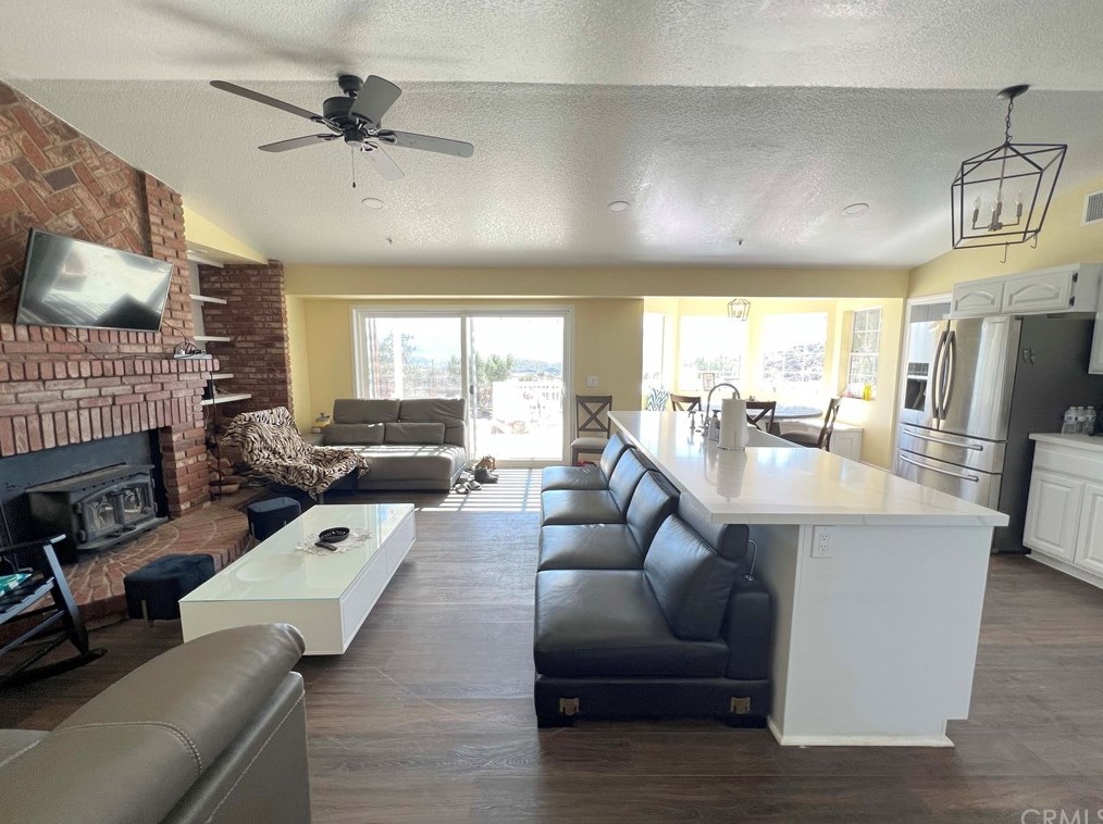 2665 Westcoatt St, Acton CA  93510-1351 exterior