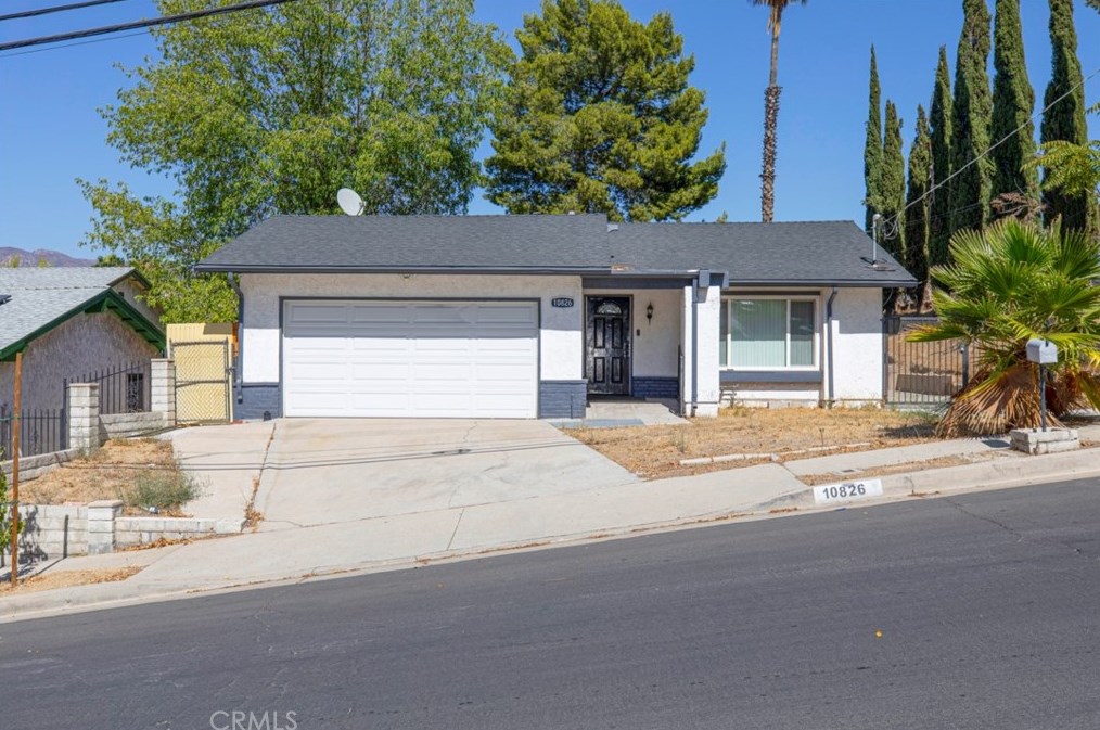 10826 De Haven Ave, Los Angeles, CA 91331-2009