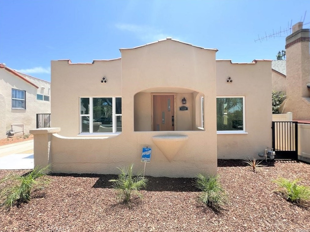 1336 Allen Ave, Glendale, CA 91201