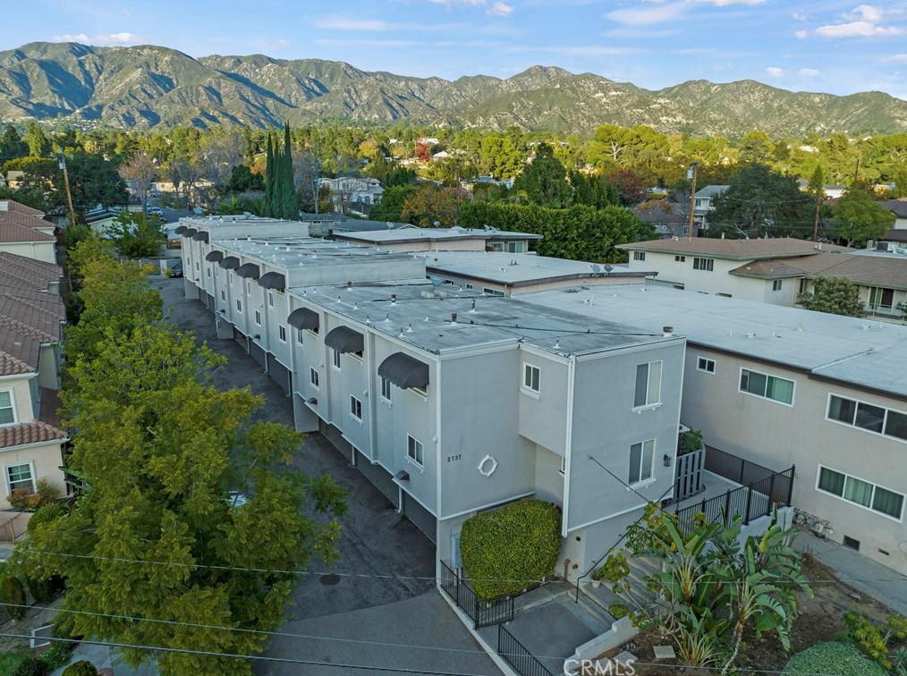 2737 Montrose Ave #103, Montrose, CA 91020