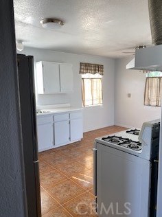 866 Loranne Ave, Pomona, CA 91767-5116
