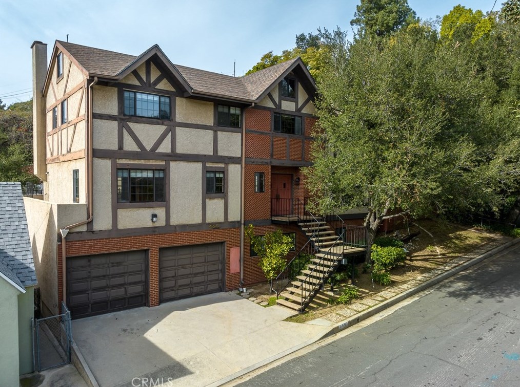 455 Del Ct Pl, Glendale, CA 91206