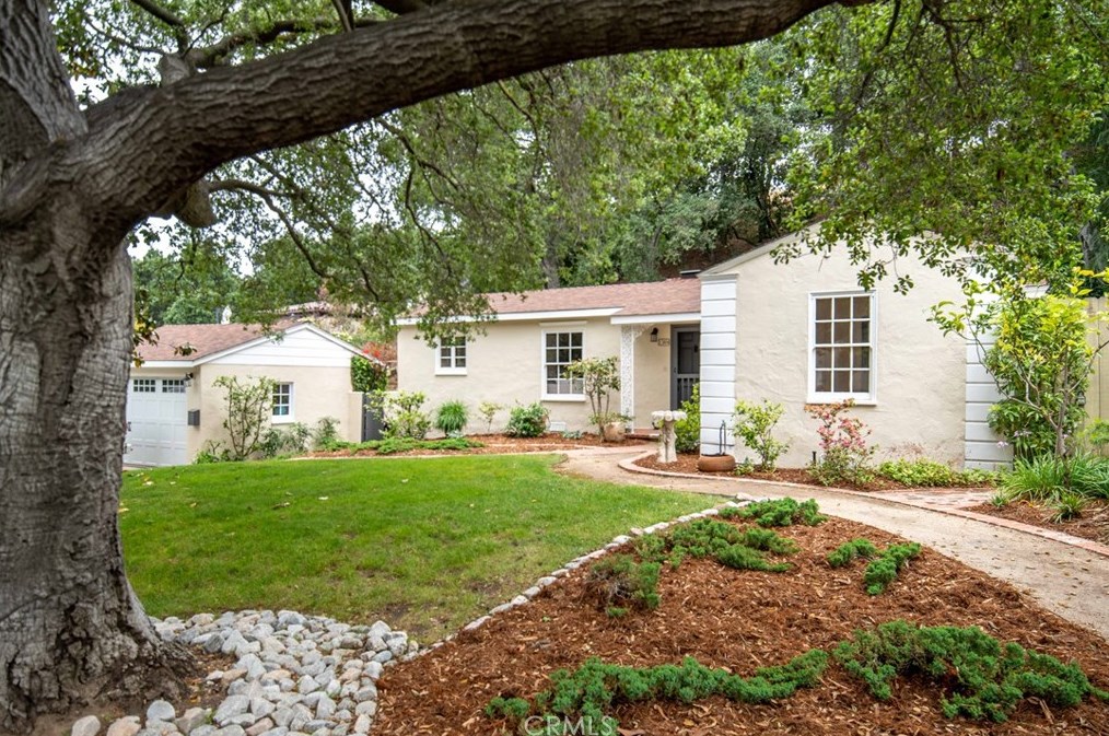 1368 Opechee Way, Glendale, CA 91208