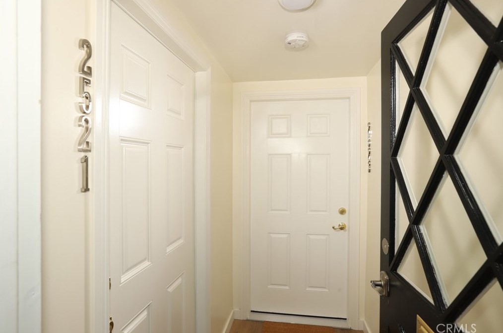2523 Mayfield Ave, Montrose, CA 91020