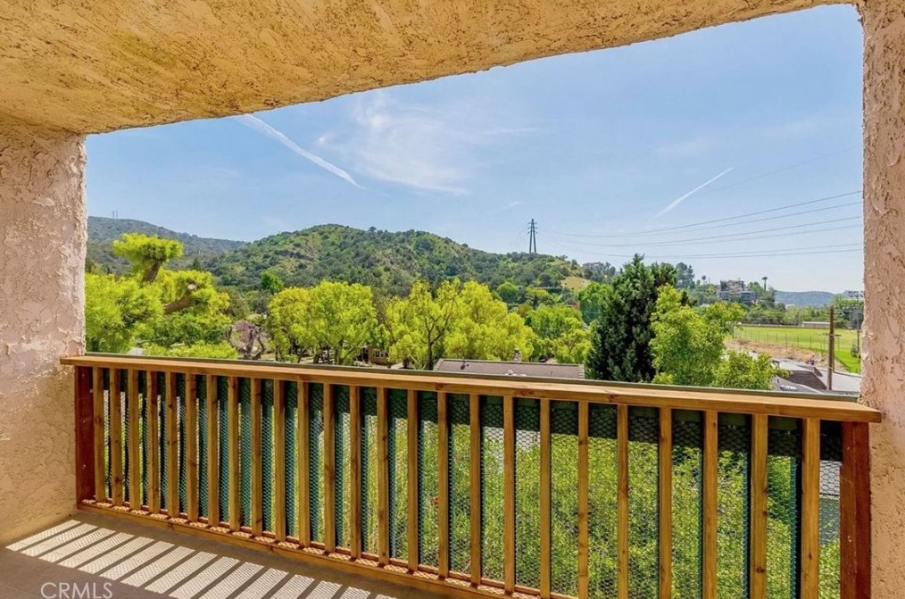 2940 N Verdugo Rd #219, Glendale, CA 91208