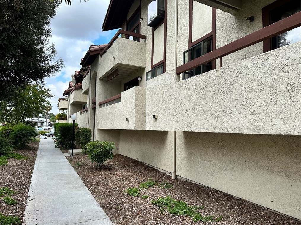 28039 Sarabande Ln #115, Santa Clarita, CA 91387