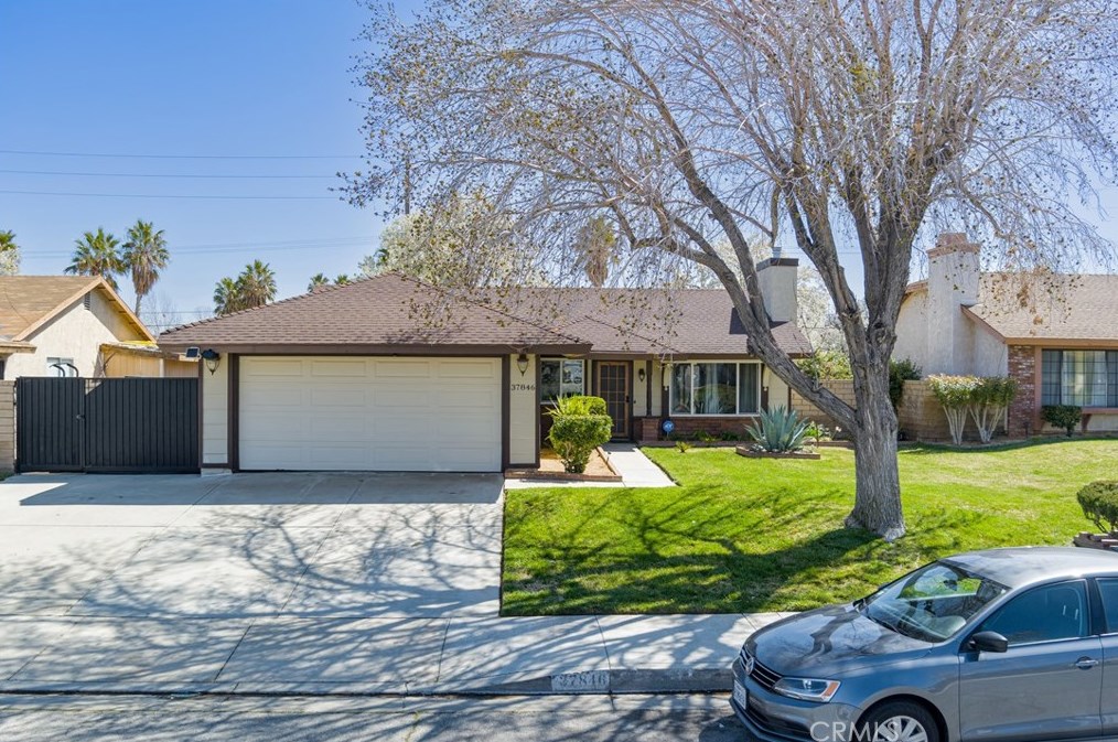 37846 Birch Tree Ln, Palmdale CA  93550-5485 exterior