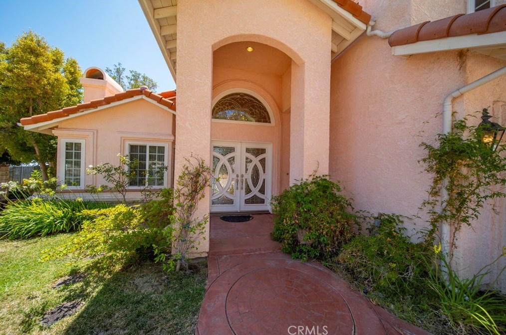 13014 Louise Ave, San Fernando, CA 91344