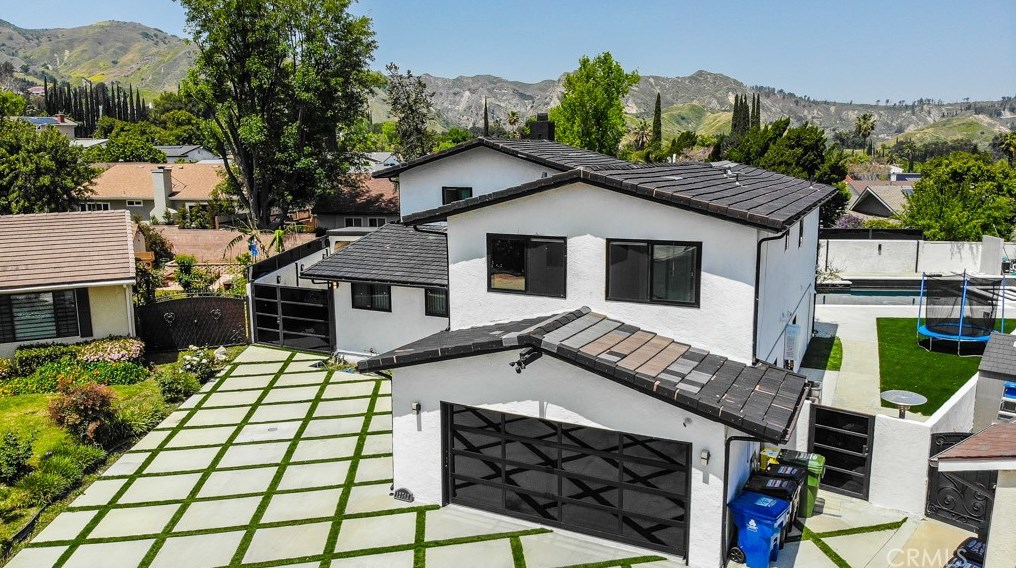 12762 Byron Ave, San Fernando, CA 91344