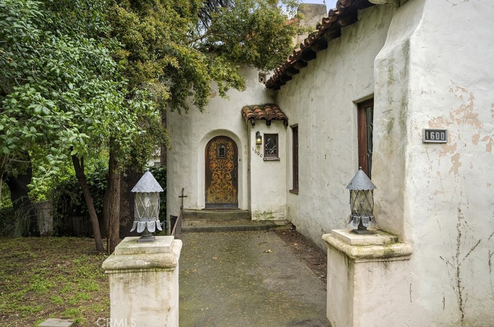 1600 El Rito Ave, Glendale, CA 91208