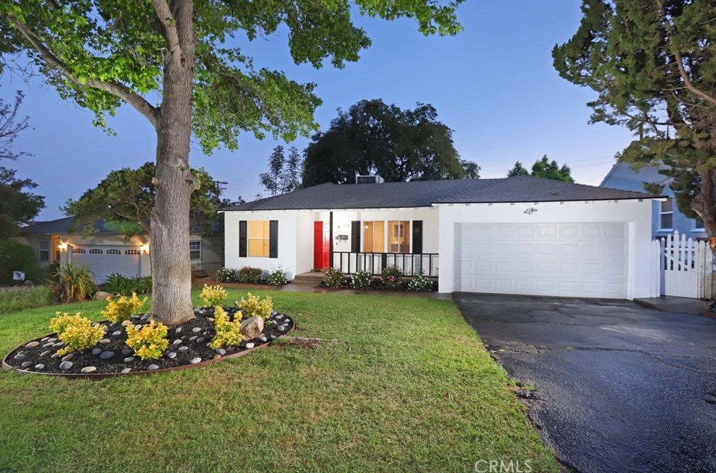 3712 Pontiac St, Glendale, CA 91214