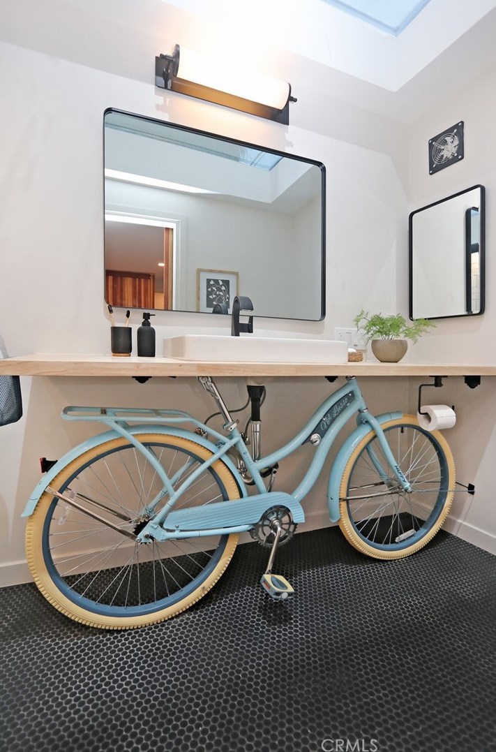 5103 San Rafael, Los Angeles CA  90042-3240 exterior