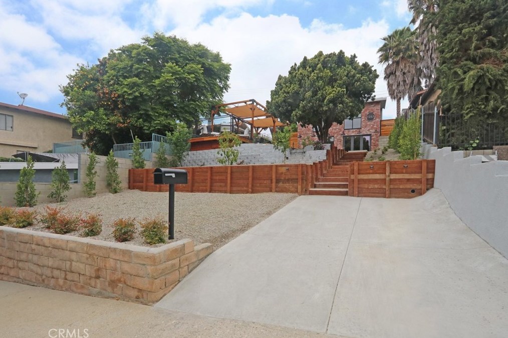 5103 San Rafael, Los Angeles CA  90042-3240 exterior