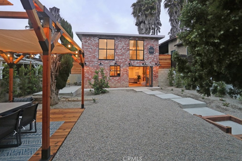 5103 San Rafael, Los Angeles CA  90042-3240 exterior