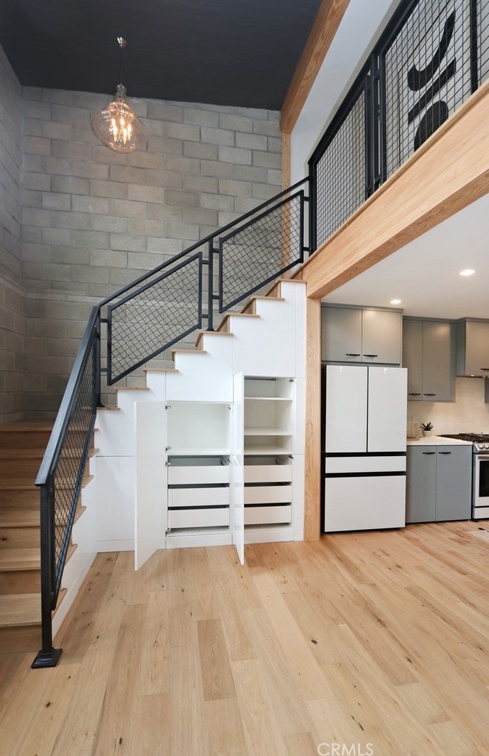 5103 San Rafael, Los Angeles CA  90042-3240 exterior