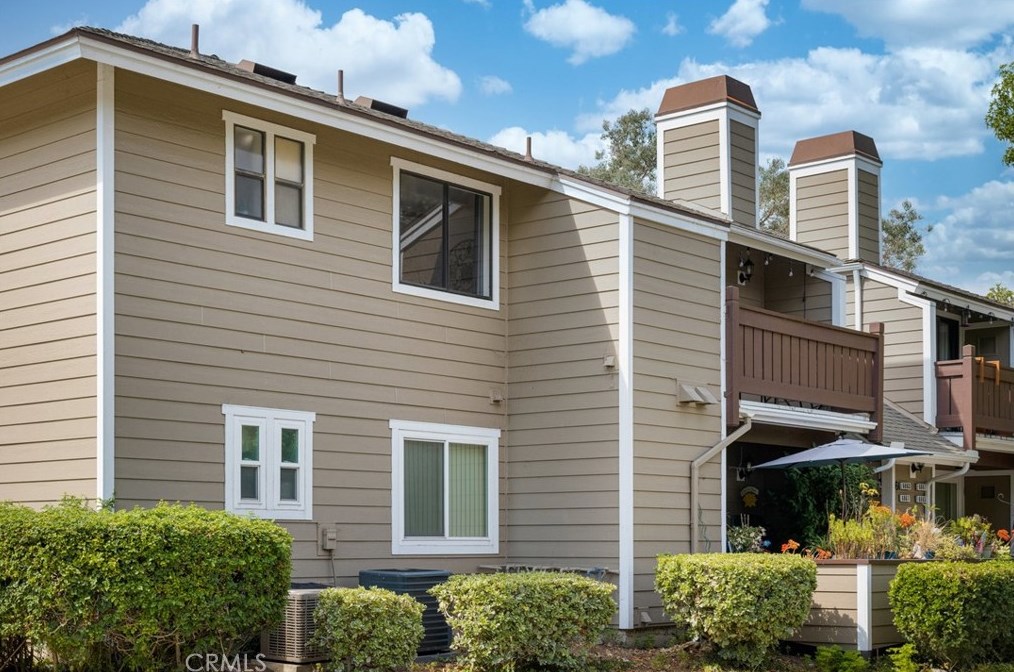 6063 Terrace Ln, Yorba Linda, CA 92886-5401
