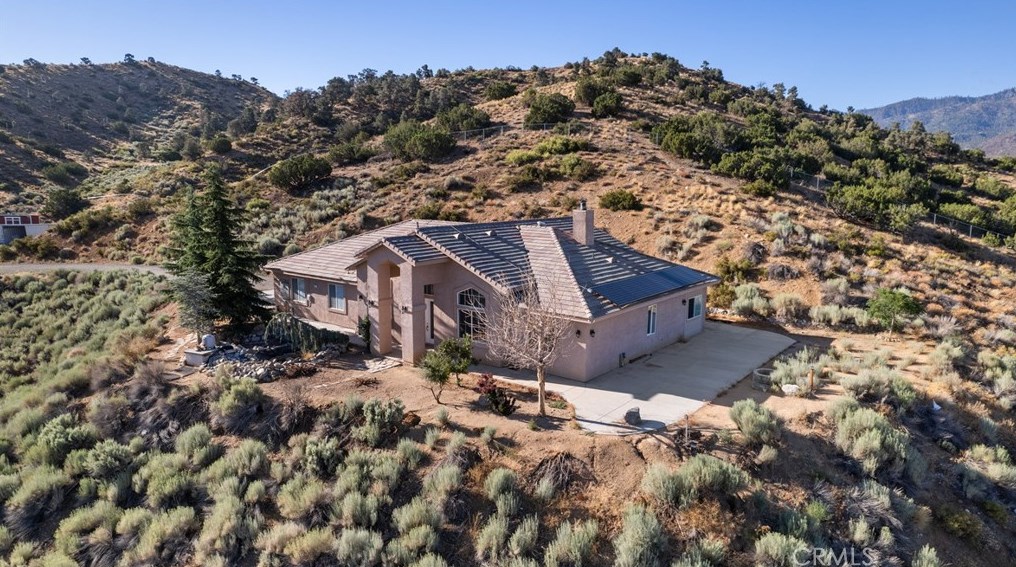 2723 Valley Ct, Pinon Hills, CA 92372