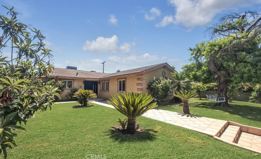 11116 Louise Ave, San Fernando, CA 91344