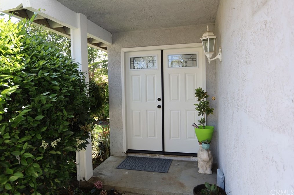 12545 Chanute St, Los Angeles, CA 91331-2038