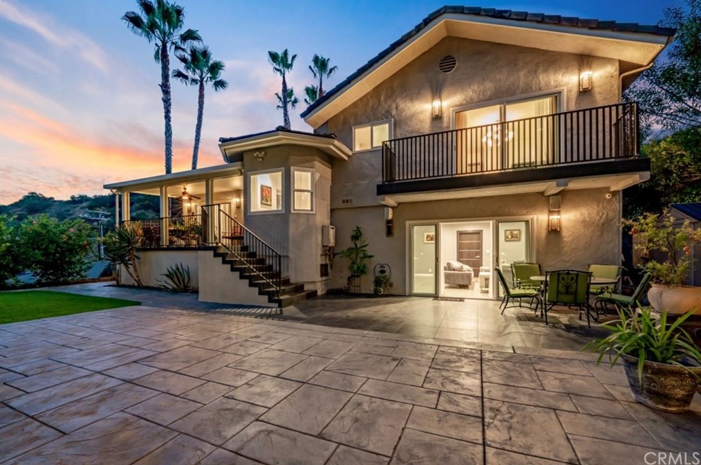 664 Ridge Dr, Glendale, CA 91206