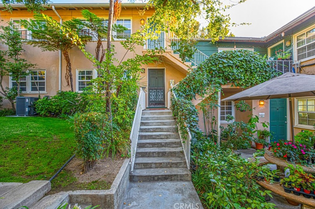1100 N Verdugo Rd, Glendale, CA 91206