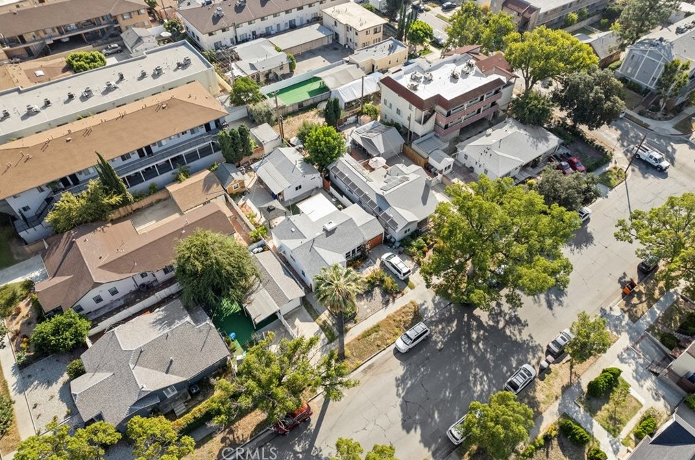 710 Milford St, Glendale CA  91203-1534 exterior