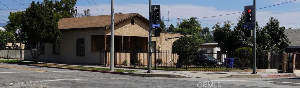 920 Hazard Ave, Los Angeles CA  90063-1252 exterior